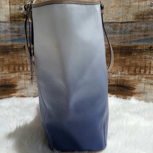 Coach Peyton Ombre Tote Bag - Picture 4 of 12